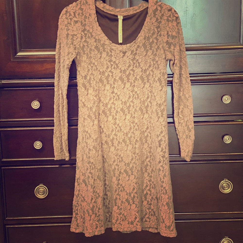 UNCLE FRANK Small Taupe Lined Lace Dress